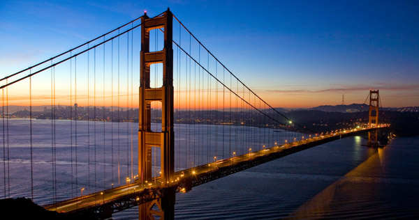 Golden_Gate_Bridge_Article1