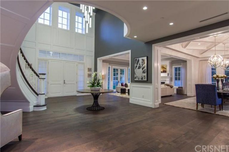 deandre-jordan-home-for-sale-pacific-palisades-fireplace-foyer-staircase-768x512